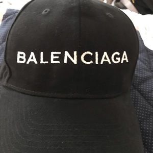 Fashionable baseball hat